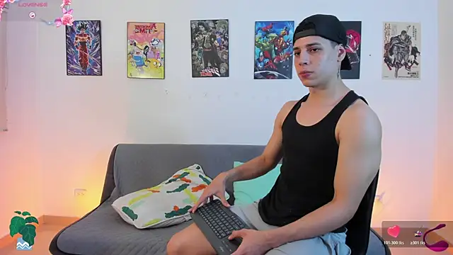 jonathanjoestar  online show from November 22, 10:53 pm