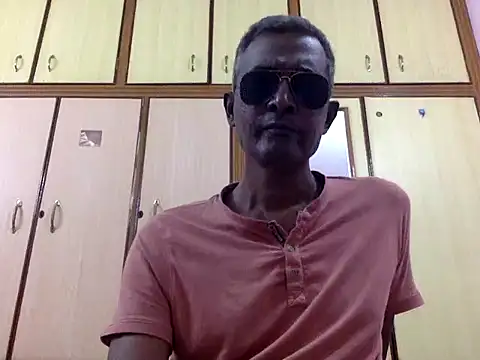 Lookin4Kinky Partner online show from December 23, 7:17 am