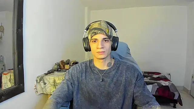 Balo lovers online show from February 6, 6:16 pm