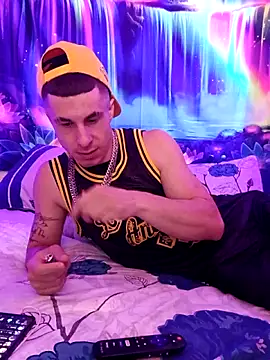 --D-a-D-D-y- online show from April 16, 11:21 am