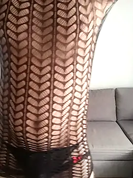 McdyllanXX online show from April 17, 1:14 pm