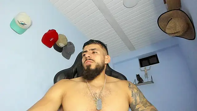 Snapshot of _Poseidon1_ chatting on October 8, 4:50 am Poseidon1 online show from October 8, 4:50 am