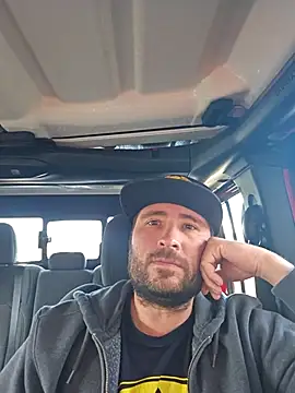 JeepinAround online show from September 30, 11:30 pm