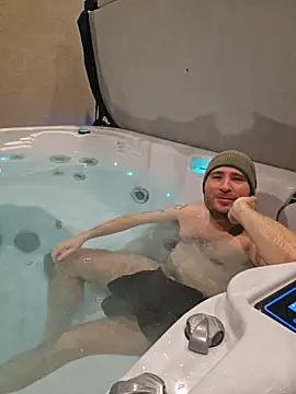 JeepinAround online show from January 6, 2:37 am