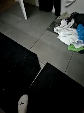 dennis1590 online show from March 10, 10:55 pm