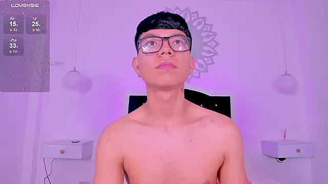 CodyTwink online show from December 5, 3:19 pm