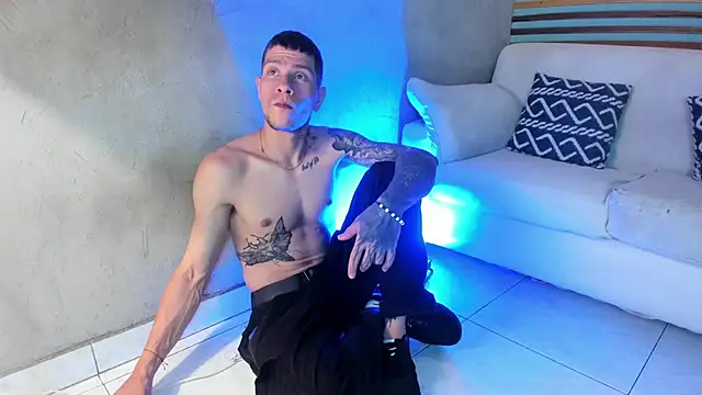 french sexx online show from February 18, 7:33 pm