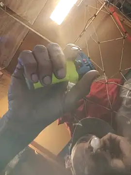 Gillygilly76 online show from January 5, 8:12 pm