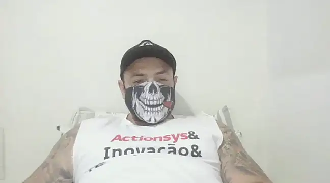 Snapshot of LorddVikingg chatting on January 26, 2:24 am LorddVikingg online show from January 26, 2:24 am