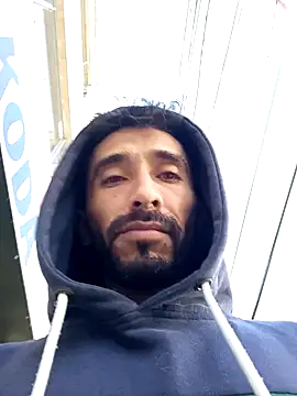 weedmanhot28 online show from December 10, 1:22 pm