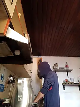 weedmanhot28 online show from September 14, 1:24 pm