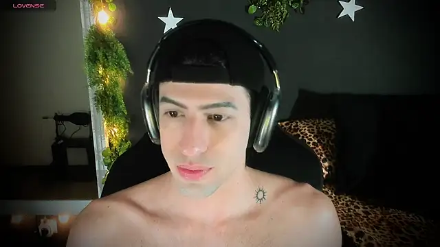 newjeff online show from April 16, 8:31 pm