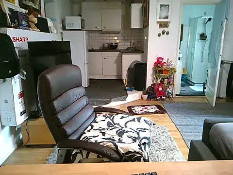 mihaimichael online show from October 30, 2:40 pm