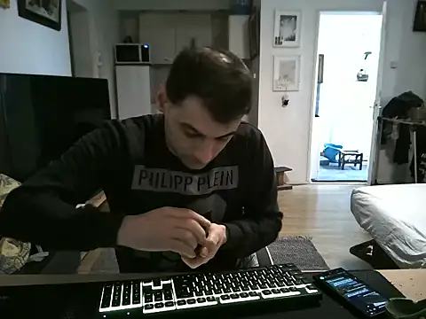 mihaimichael online show from March 29, 1:44 pm