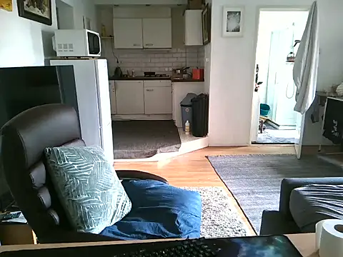 mihaimichael online show from September 26, 1:53 pm