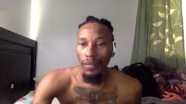 KingDerRico online show from November 24, 7:59 pm