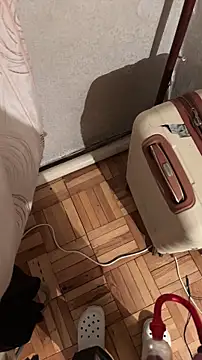 Ariel Ari online show from April 1, 12:01 am