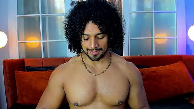 Snapshot of MikeEstevess chatting on February 8, 4:04 pm MikeEstevess online show from February 8, 4:04 pm