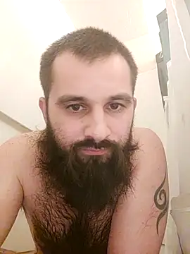 hungandnerdy420 online show from November 1, 9:13 am