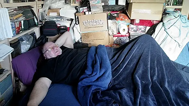 hadeszeuss2 online show from February 18, 3:53 pm