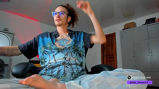 MrShaggy online show from July 4, 5:32 am