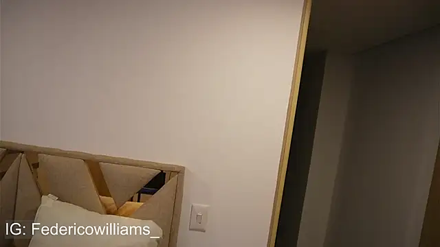 Derek w online show from February 14, 6:45 am