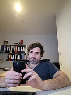 AlexPaeae online show from February 17, 7:10 pm