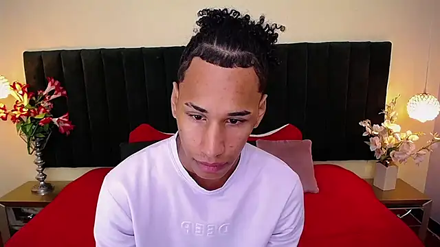 soft attraction online show from January 14, 10:57 pm