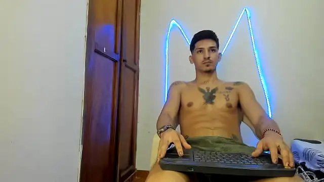 MasterSEX420 online show from December 15, 7:55 pm