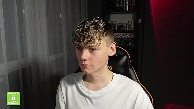 Keytaro online show from November 13, 11:52 pm