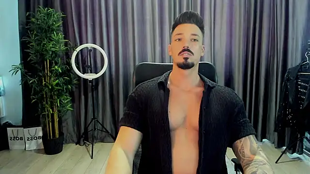 HaydenSpearss online show from February 22, 8:05 am