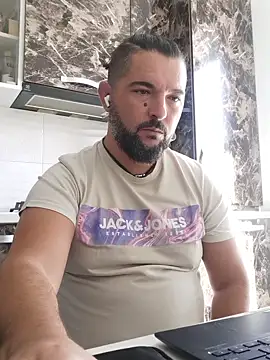 Winchesterguy online show from September 11, 8:24 am