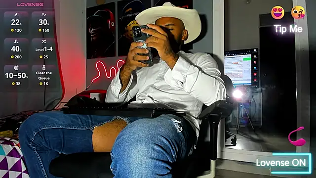 Hardboy latin online show from October 25, 3:30 am