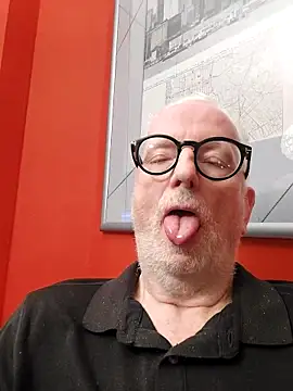 Greyhound70 online show from February 22, 6:53 pm