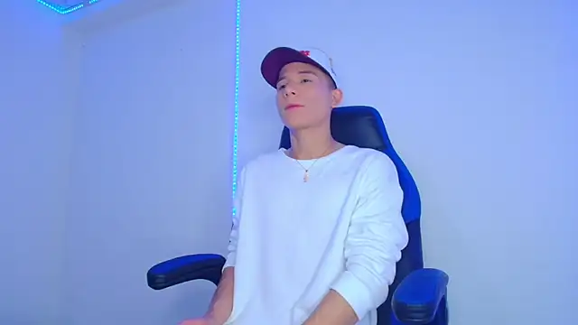 bryamer 19 online show from February 14, 2:07 am