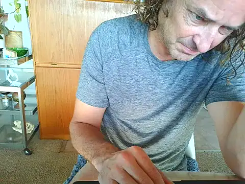 costanza7070 online show from November 10, 9:09 pm