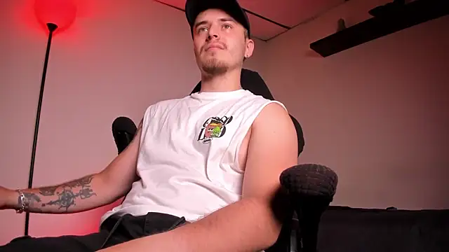 james connor2 online show from February 23, 7:04 pm