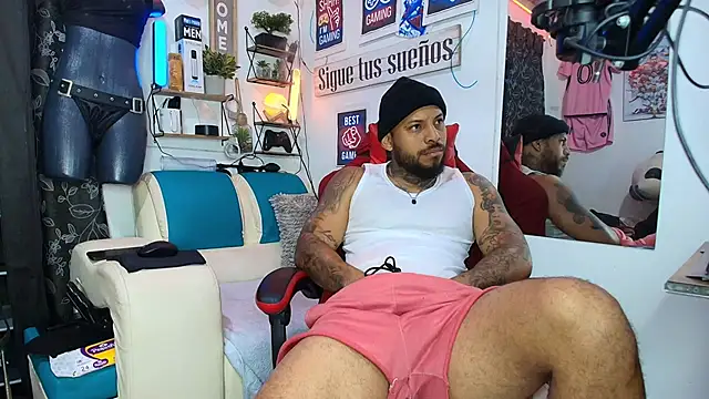 Leenar Key online show from April 8, 10:47 am