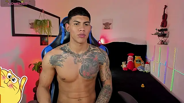 Damian latinxxx online show from March 2, 7:15 am