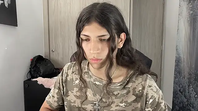 gabriel  manson online show from December 1, 10:57 pm