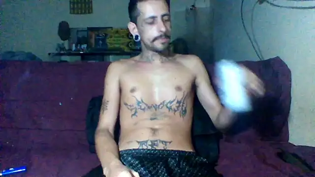 sellvageria online show from February 16, 11:36 pm