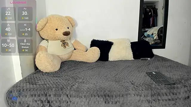 LittleParker online show from November 13, 2:22 pm