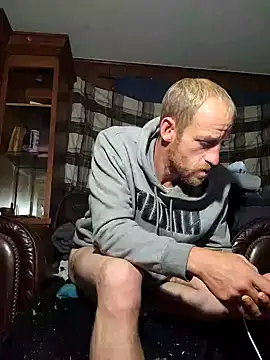 Snapshot of 5g4ever chatting on January 6, 3:53 am 5g4ever online show from January 6, 3:53 am