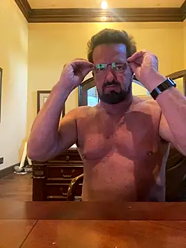 sluttydylan online show from October 22, 11:08 pm