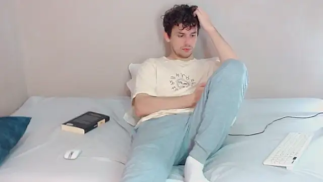 Elio555 online show from February 9, 6:47 pm