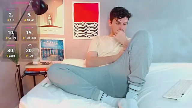 Elio555 online show from October 19, 10:02 pm