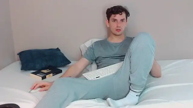 Elio555 online show from December 20, 2:52 am