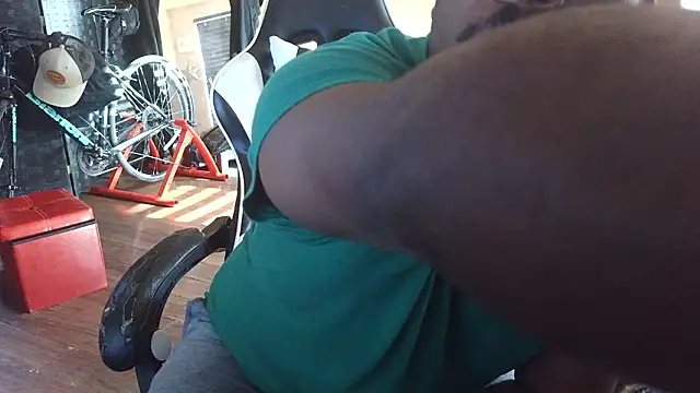 bigshh8 online show from February 1, 5:22 pm