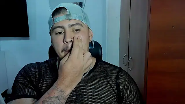 Baltazar Dupont online show from February 13, 10:31 am