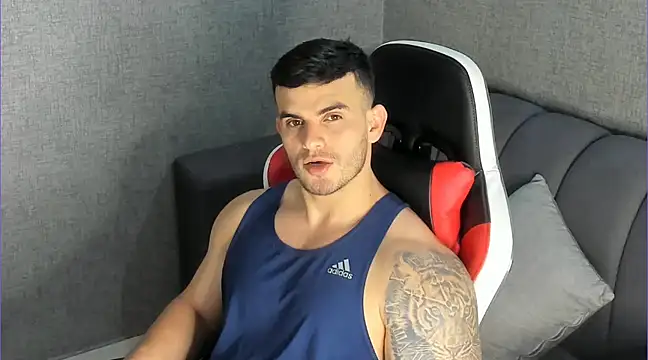 Ricardogo19 online show from February 9, 6:05 pm